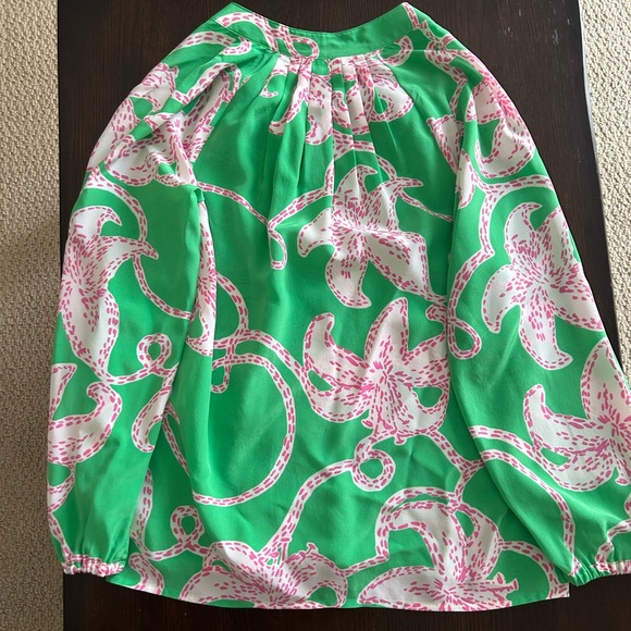LILLY PULITZER | Size XS 100% Silk Blouse - Picture 6 of 6